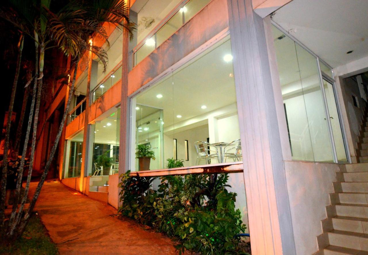 Hosteria Casa Blanca Iguazu 푸에르토이과수 외부 사진